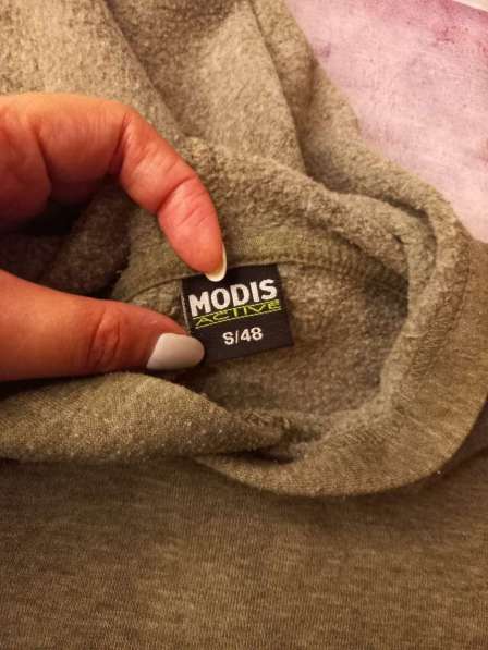 Толстовки в Москве фото 3