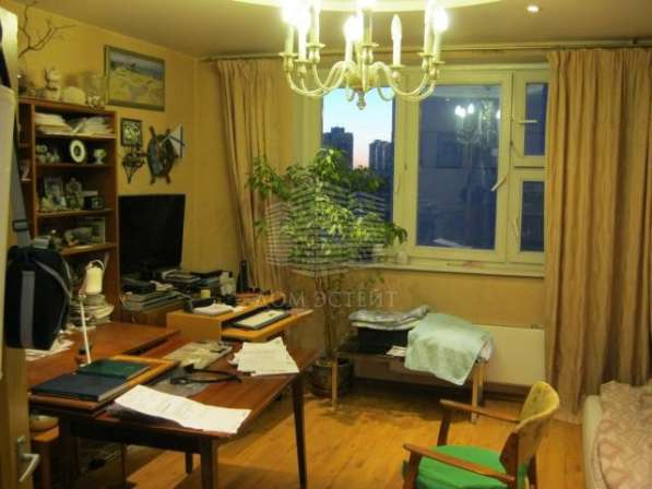 Продам двухкомнатную квартиру в Москве. Жилая площадь 55 кв.м. Этаж 7. Есть балкон. в Москве фото 6