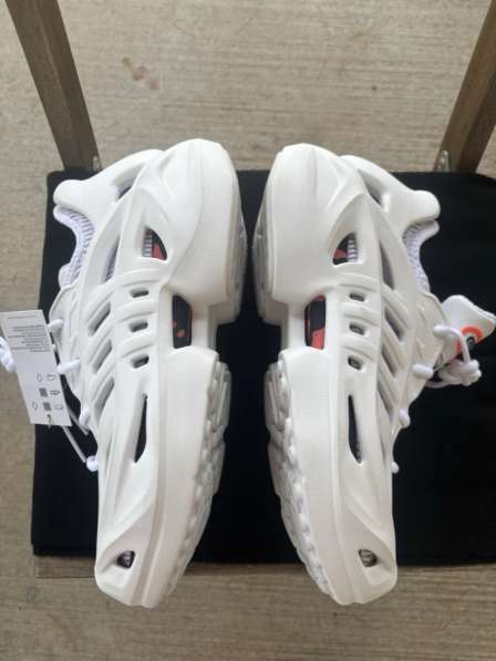NEW Adidas Adifom Climacool Men's White Foam Sneakers в фото 5