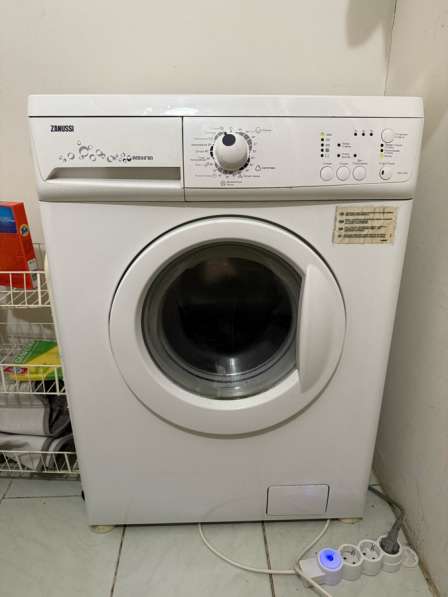 Продается стиральная машинка Zanussi!
