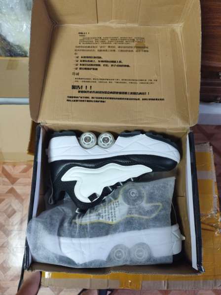 Роликовые кроссовки