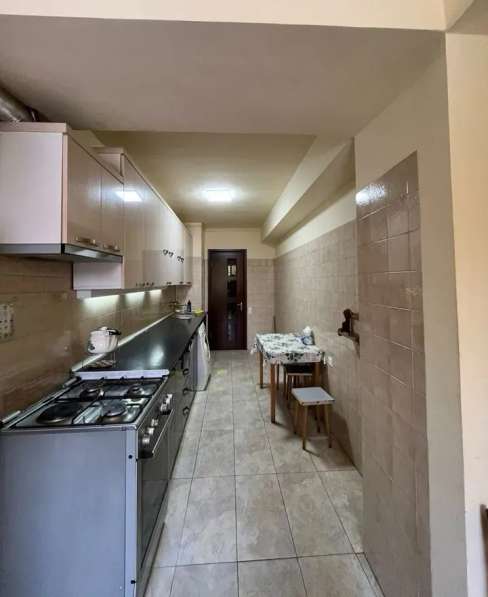 Посуточная аренда, 4комн. квартира в центре в фото 6