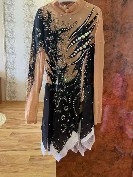 Платье для фигурного катания