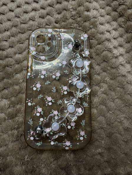 Чехол на iPhone 11