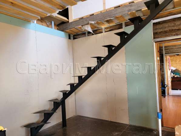 Лестницы (внутренние, наружные, передвижные) в фото 12