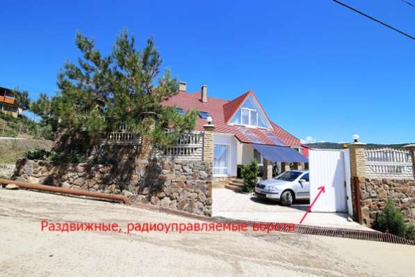 Авторский дом в Алуште возле моря на недвижимость в Европе в фото 16