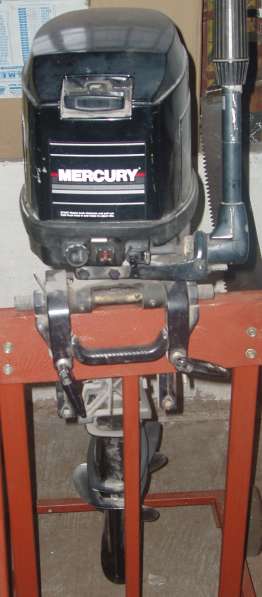 Лодочный мотор Mercury 20 в фото 5