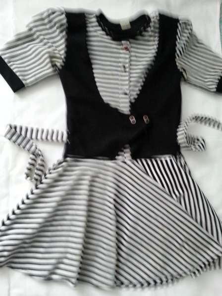 Продам нарядное детское платье для девочки в Воткинске фото 3