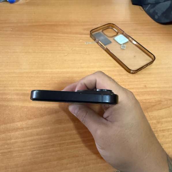 Продаю iphone 15 в Новочеркасске