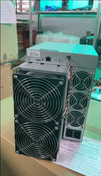 Antminer S19 95th/s asic miner 3250w bitcoin miner в фото 4