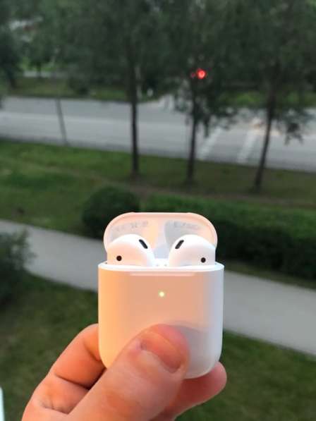 AirPods в Москве