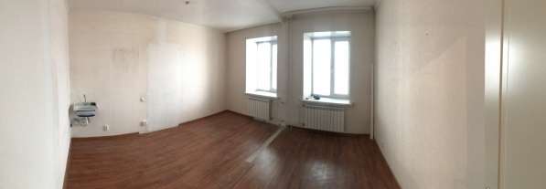Продам 3-х комнатную квартиру 99 кв. м в Красноярске