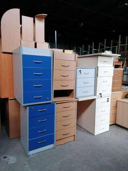 Продам/Куплю б/у офисную мебель в Красноярске фото 4