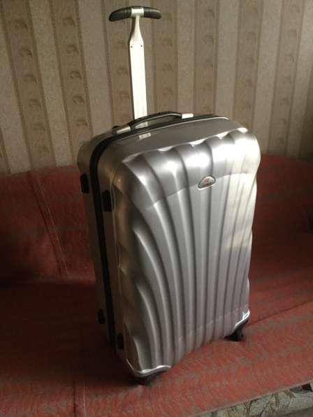 Новый вместительный чемодан в Ижевске фото 6