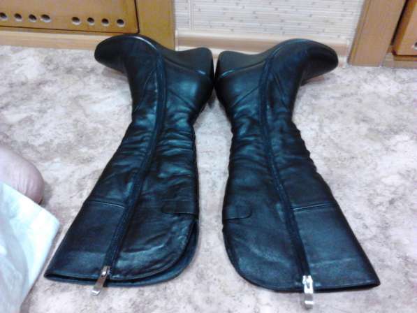 Продам зимние кожаные сапоги женские черные в Пензе фото 4