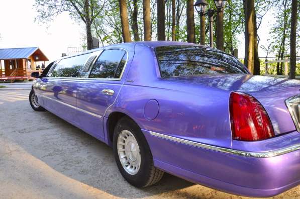 Сиреневый - Фиолетовый Лимузин Аренда Прокат в Протвино фото 10