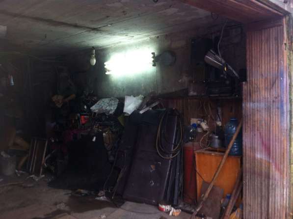 Продам теплый каменный гараж в Севастополе