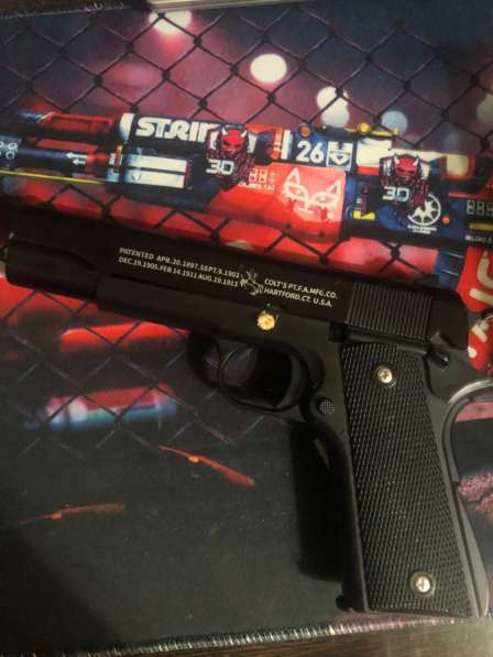 Игрушка пистолет в Архангельске