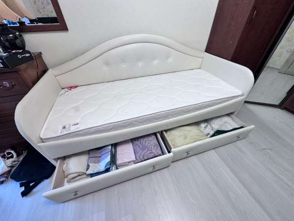 Кровать с матрасом в Москве фото 3