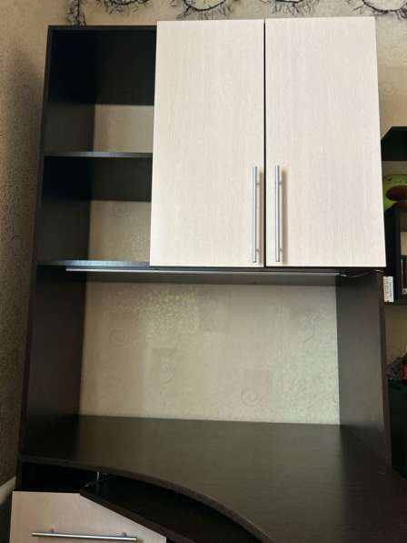 Письменный стол