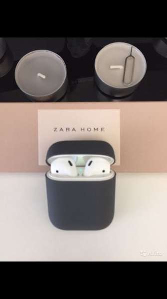 AirPods