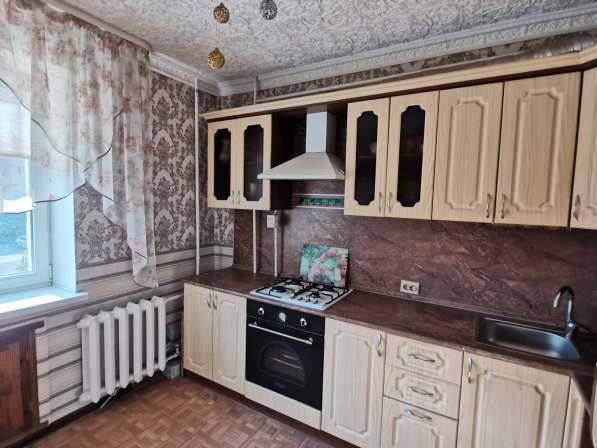 Продается 3-х комнатная квартира, ул Челюскинцев, 102к1 в Омске фото 9