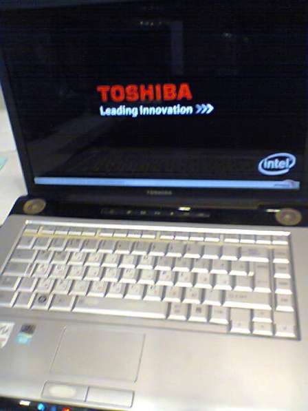 Toshiba Satellite A200-1N1