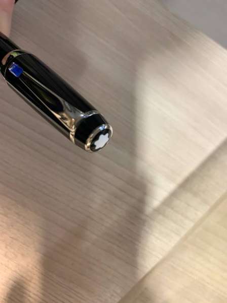 Ручка Файнлайнер от бренда Montblanc. Выполнена из чёрной др в Москве фото 5
