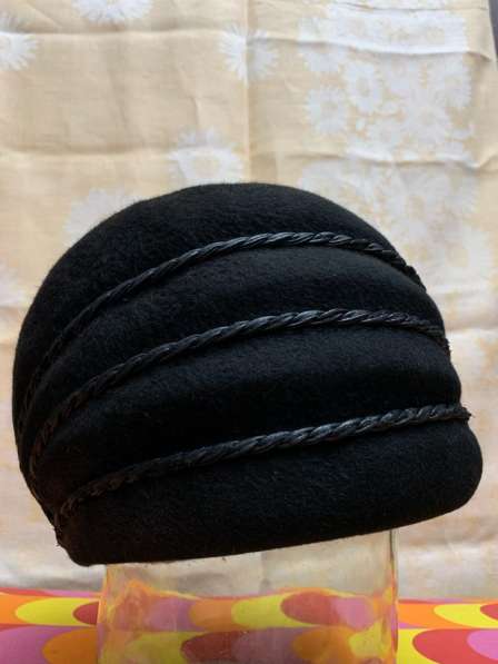 Шляпа чёрная 800руб
