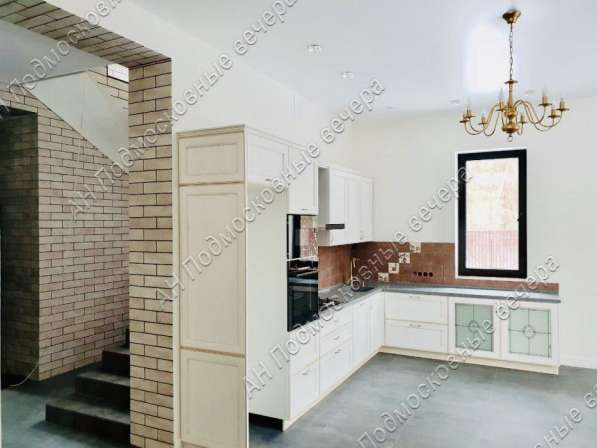 Продам дом в Москва.Жилая площадь 240 кв.м.Есть Электричество. в Москве фото 60