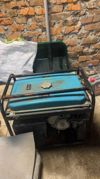 Газобензиновый генератор