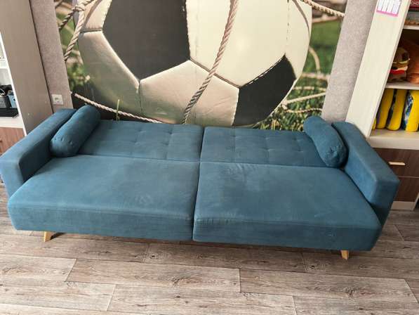 Диван в Алексеевке