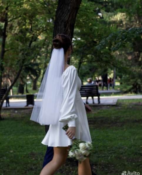Свадебное платье 44 р в Новосибирске фото 5