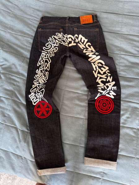 Джинсы Evisu в Москве фото 8