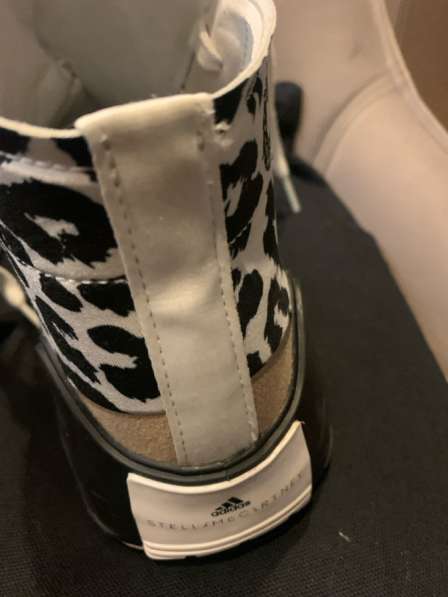 Кроссовки Adidas в Москве фото 4