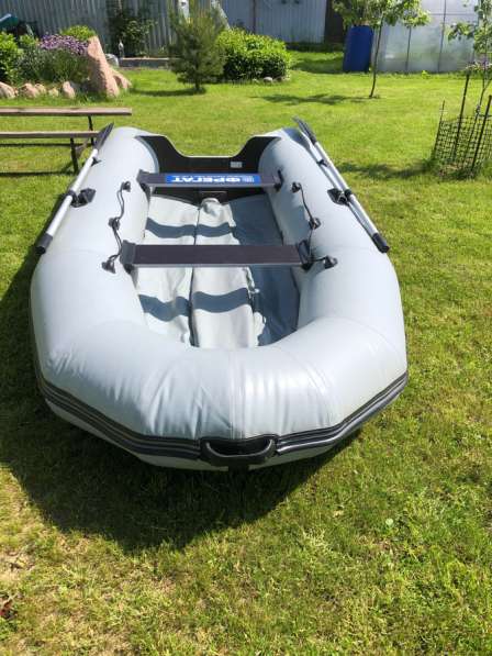 Лодка Фрегат