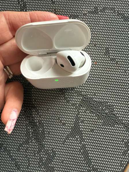Наушники беспровоодные AirPods 4 без шумоподавления в Москве фото 5