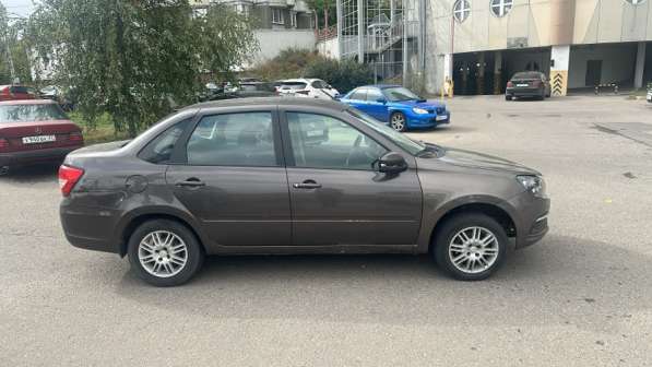 Сдаю в аренду Лада гранта 2023 года в Москве