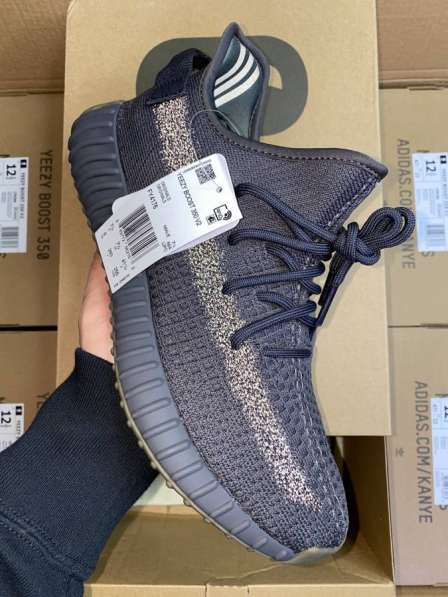 Adidas Yeezy Boost 350 V2 в Москве фото 3