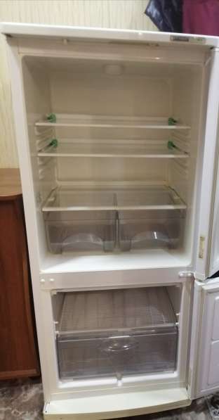 Продам холодильник б/у Атлант рабочий в Тамбове фото 5