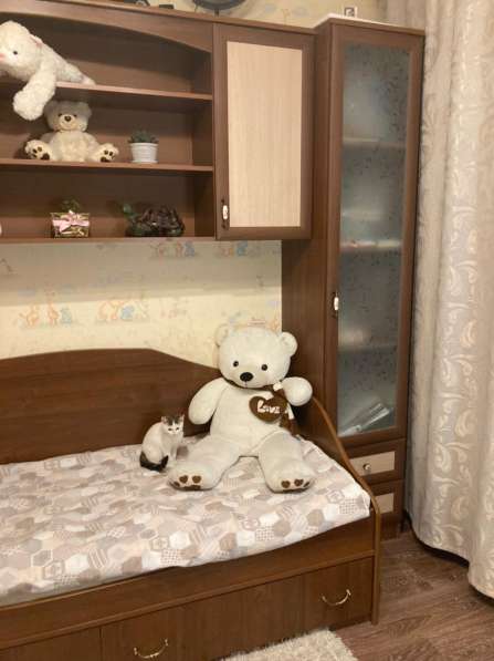 Продам детскую стенку, кровать, компьютерный стол в Архангельске
