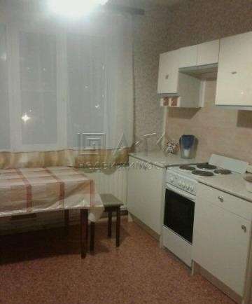 Сдам комнату в Санкт-Петербурге. Жилая площадь 45 кв.м. 