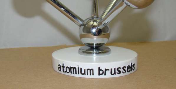 Пресс-папье сувенир Атомиум в Брюсселе (W818) в Москве фото 4