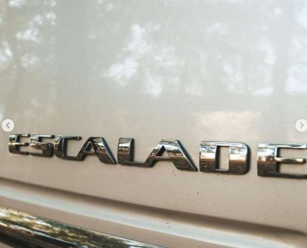 Аренда автомобиля Cadillac Escalade без водителя в Москве