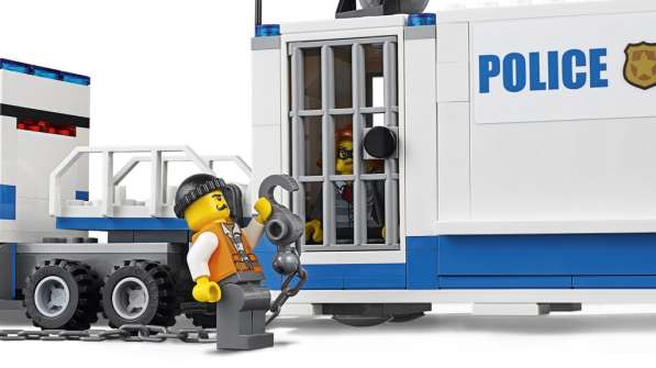 LEGO City Blocks Mobile Command Center в Калининграде