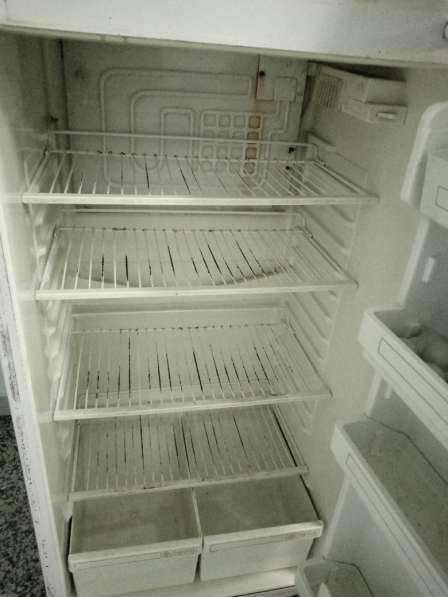 Продам холодильник в 