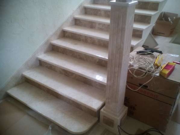 Лестницы из натурального камня мрамора и гранита в Серпухове фото 15