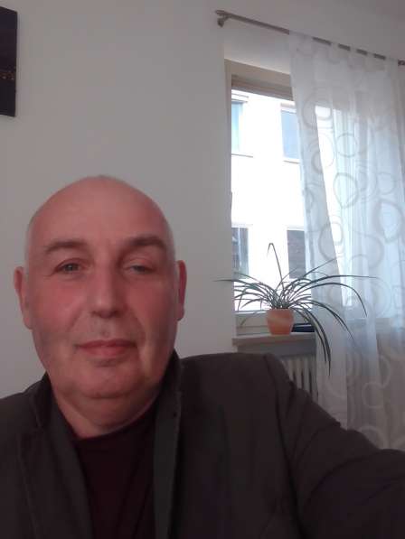 Leonid, 57 лет, хочет пообщаться – Я ищу женщину 50-60 лет
