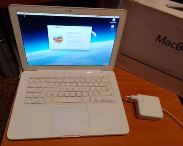 Продаю MacBook 13-Inch