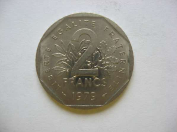 Иностранные монеты в Ревде фото 15